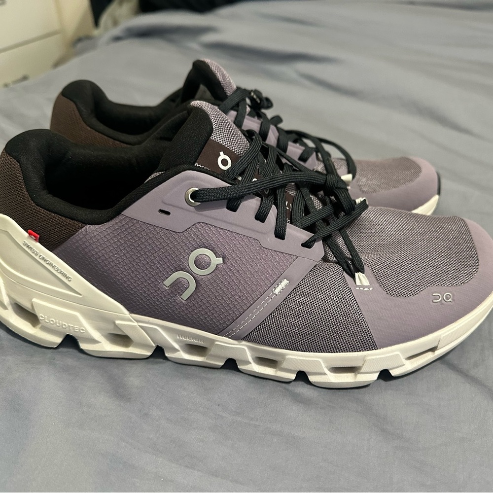 New On Running Cloudflyer Shoes Shark Pearl Lavender Purple Men's Size 12
